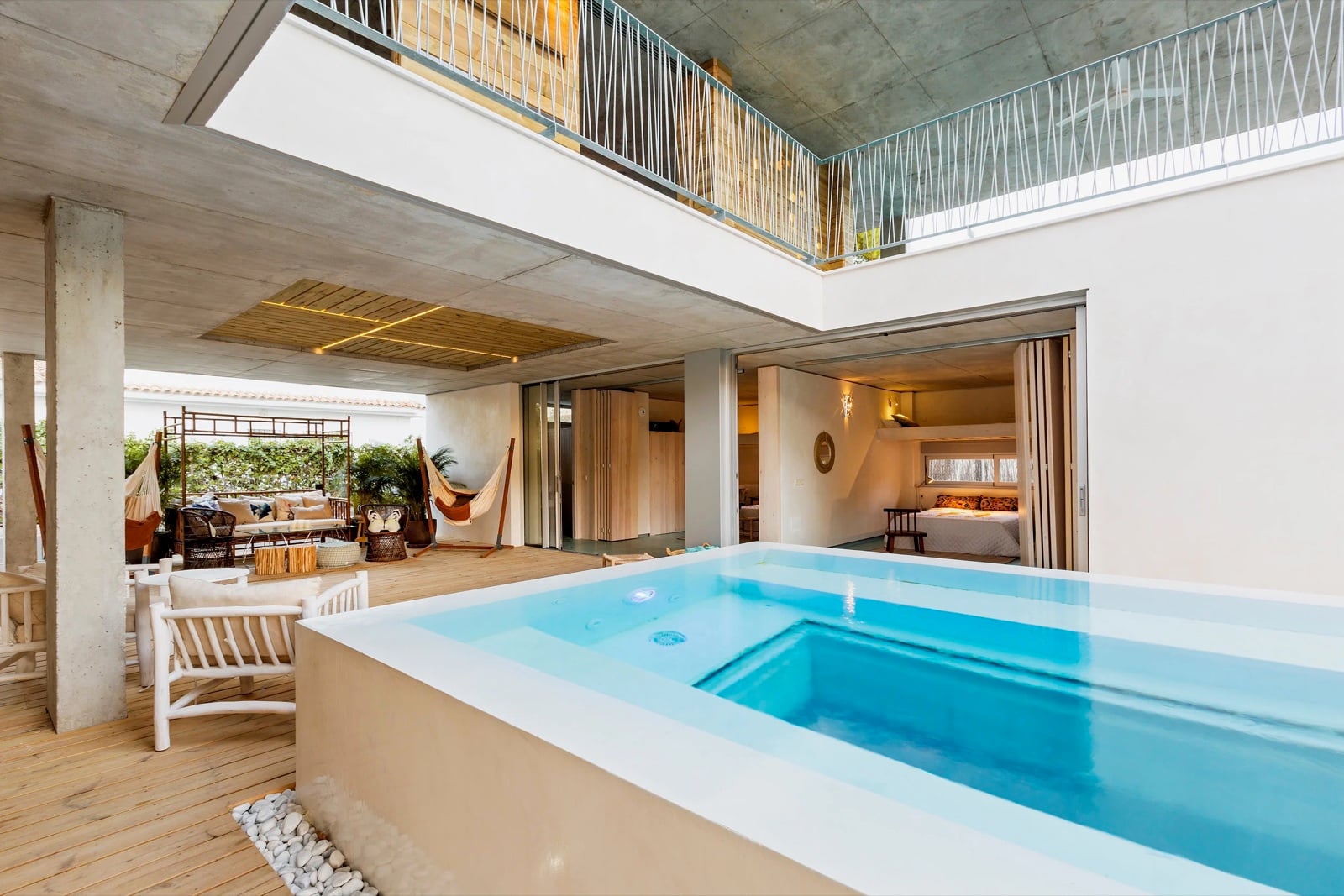 Villa del surf camp · +1000 m²